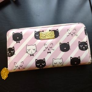 Betsey Johnson cat wallet